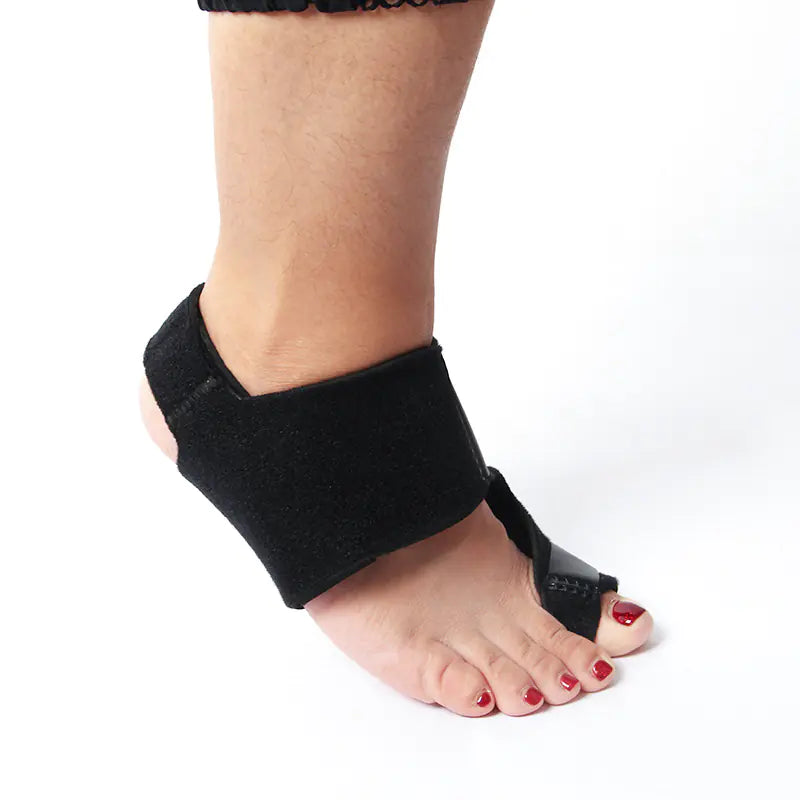 Bunion Correction Device with Toe Alignment Strap
